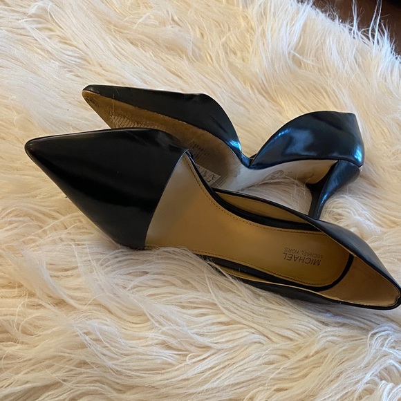 Michael Michael KORS Elegant Black Women's Heels - Picture 2 of 12